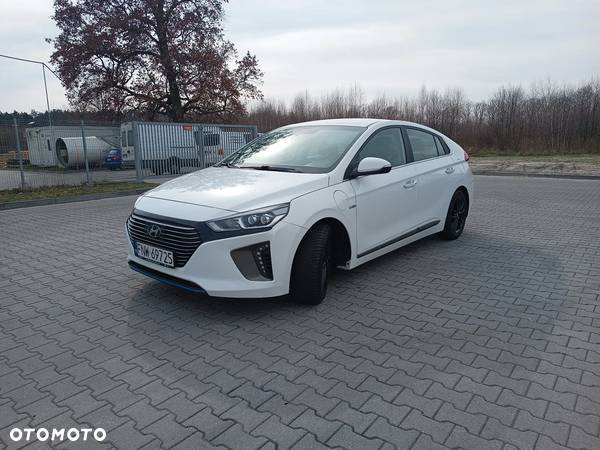 Hyundai IONIQ - 1