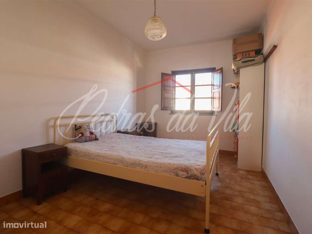 Excelente moradia T5 com anexo, quintal e garagem - Vila Nova de Mi...-30