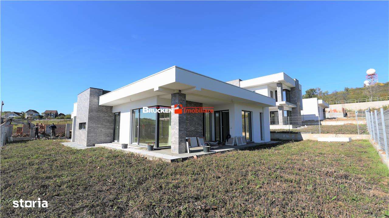 RESEDINTA CU TENDINTE CONTEMPORANE INTR-UN ANSAMBLU NOU DE VILE - Imagine principală: 4/14