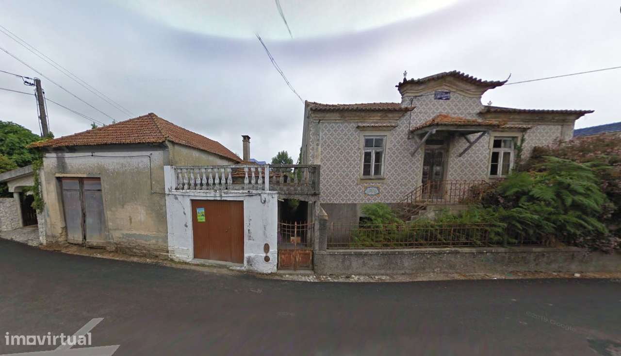 Moradia para recuperar T9 em Eixo. - Grande imagem: 2/8