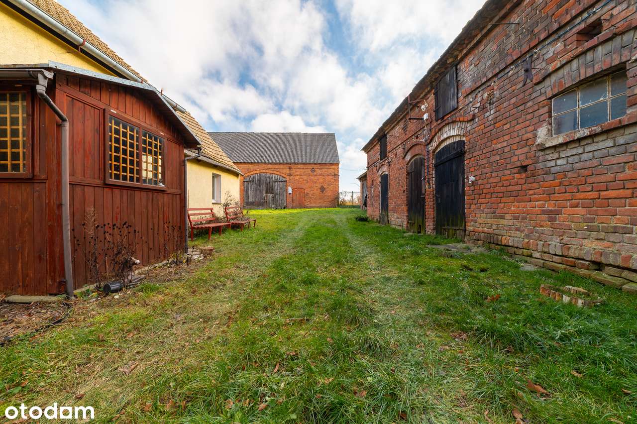 Dom z zabudowaniami gospodarczymi w Ligocie. - Pełny obrazek: 5/11