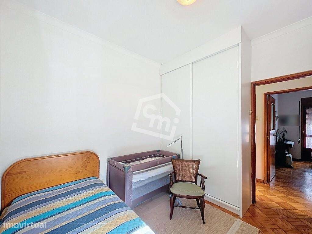 T4 com Garagem Box | 3 Frentes | 4 Varandas | Matosinhos Sul-24