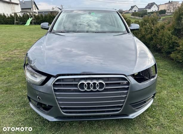 Audi A4 - 9