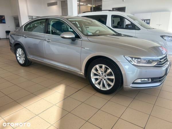 Volkswagen Passat 2.0 TDI BMT SCR 4Mot Highline DSG7 - 2