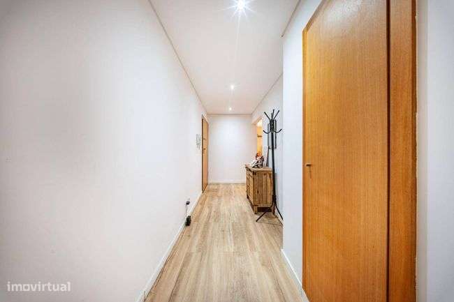 Apartamento T2 à venda em Gondomar-11