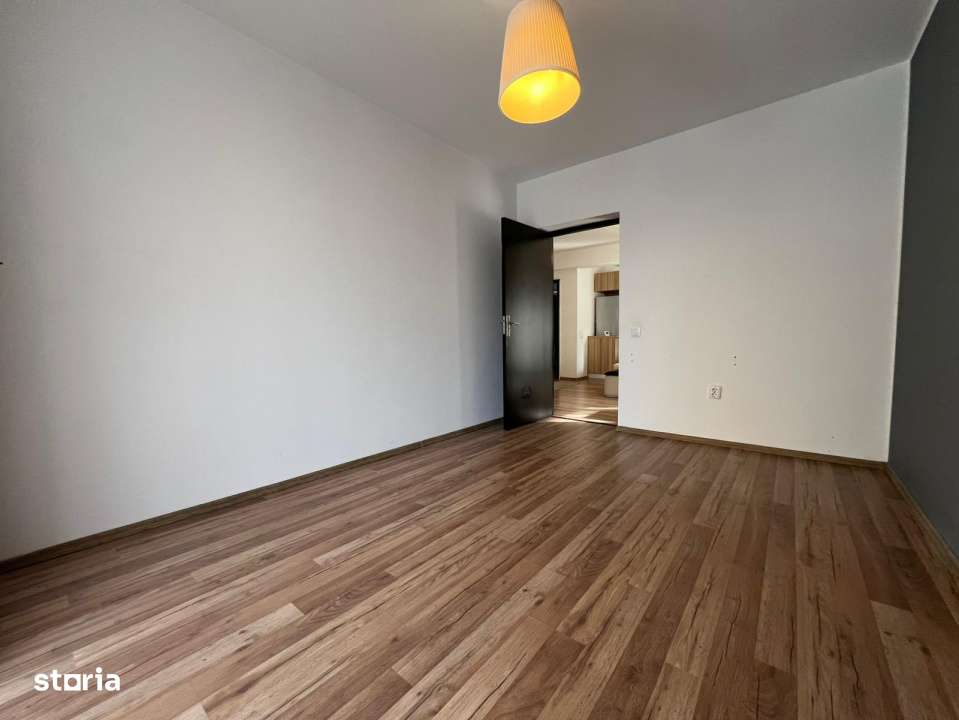 Apartament de 3 camere, 61 mp, loc de parcare, str. Porii/Eroilor - Imagine principală: 4/8