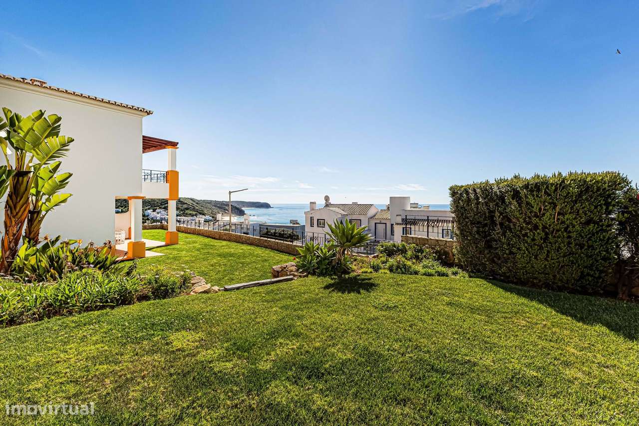 Moradia em Banda T2 com Vista Mar | Salema, Vila do Bispo-33