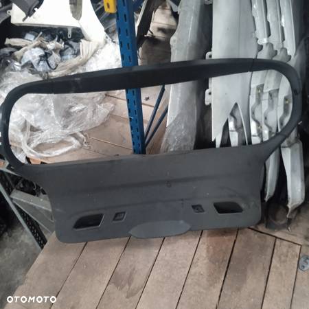 Tapicerka klapy BMW F20 7239905 - 1