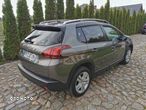 Peugeot 2008 1.2 Pure Tech Signature - 4