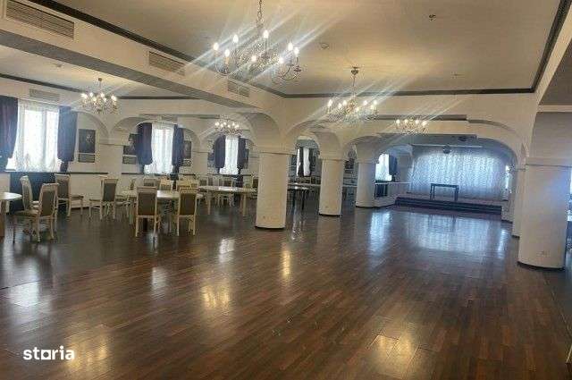 Spatiu comercial de inchiriat - Imagine principală: 2/6