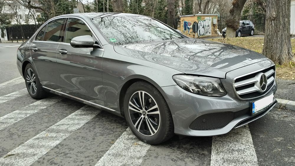 Mercedes-Benz E W213 [2016 - 2023] 220 d 4MATIC 9G-TRONIC Avantgarde 2018