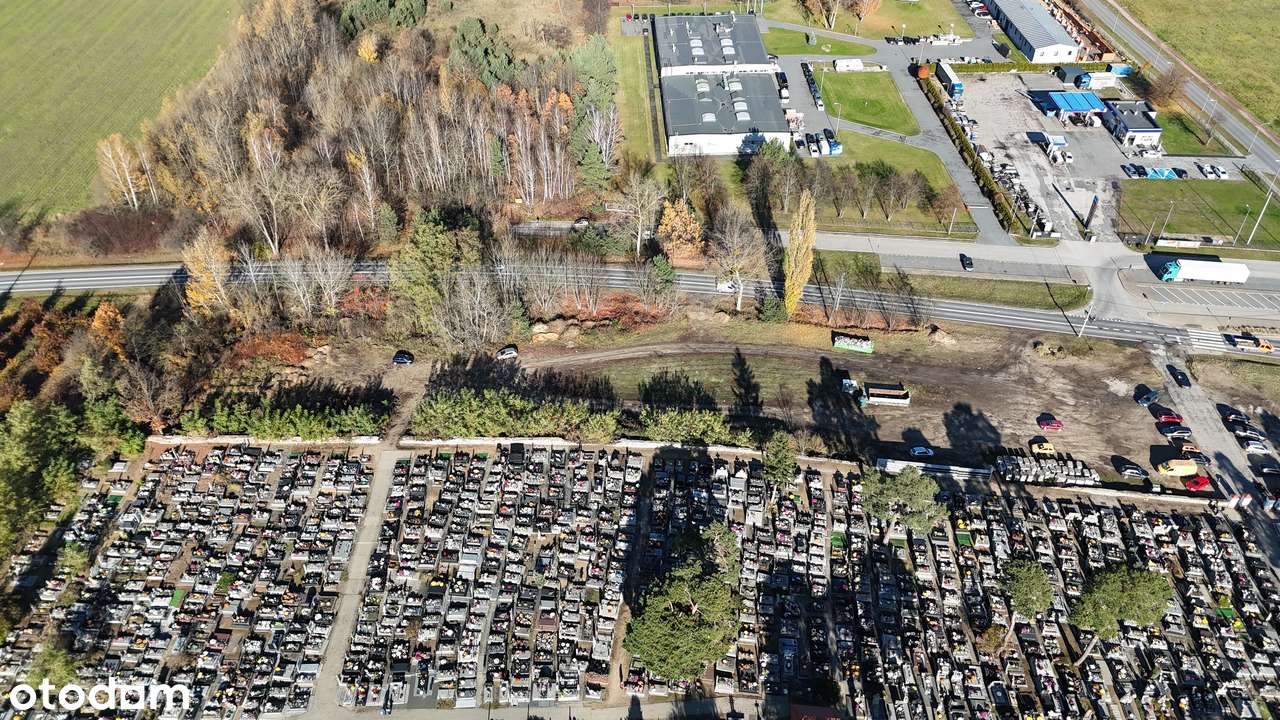 Grunt pod produkcję i usługi na wjeździe do Tarczyna, niecałe 2km odS7-14