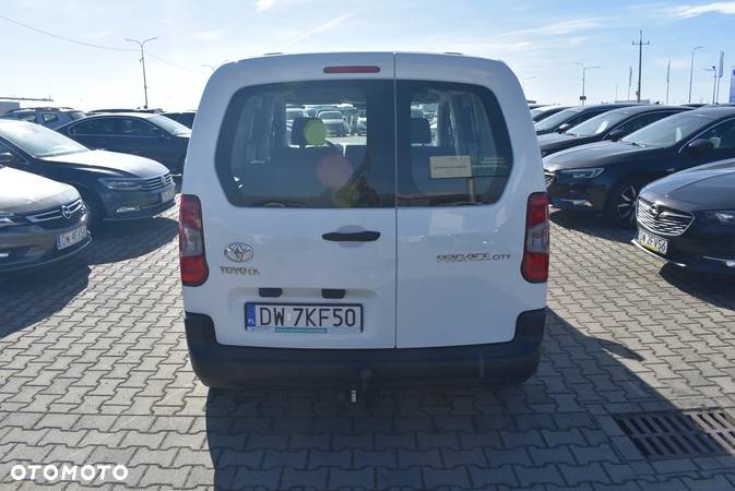 Toyota Proace City Verso 1.5 D-4D Business - 7