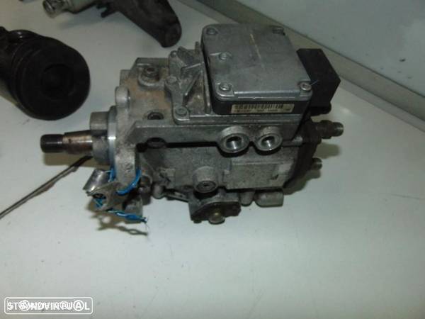 BMW E46 320D 136 CV algumas peças de motor - 5