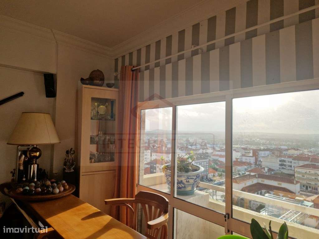 Apartamento T3 no centro das Caldas da Rainha - Grande imagem: 5/46