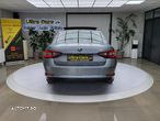 Skoda Superb Combi 2.0 TDI DSG Style - 4