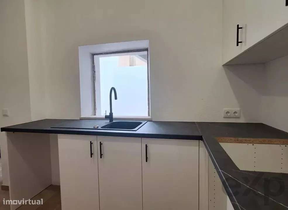 Moradia em Banda em Santa Luzia - Grande imagem: 3/20