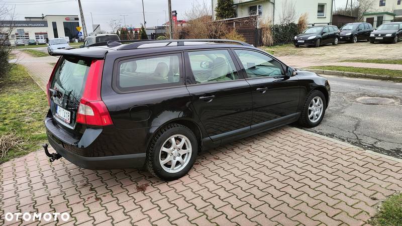 Volvo V70 2.0D Kinetic - 2