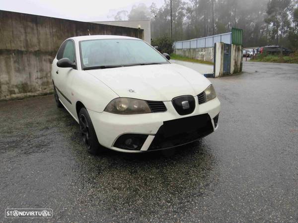 Seat Ibiza 1.4 D (70Cv) de 2007 - Peças Usadas (8808) - 1