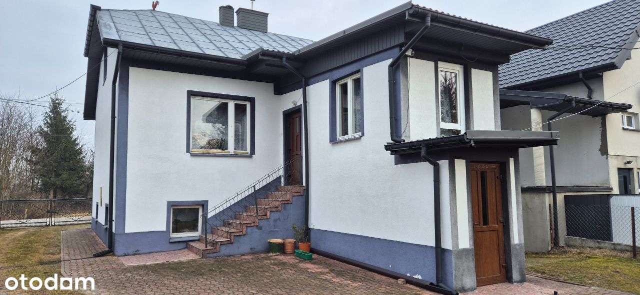 Dom z garażami przy lesie + budynki - Pełny obrazek: 4/19