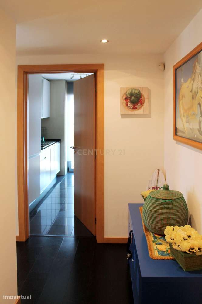 Apartamento T1 vista rio, edifício PANORAMIC, Parque das Nações-5