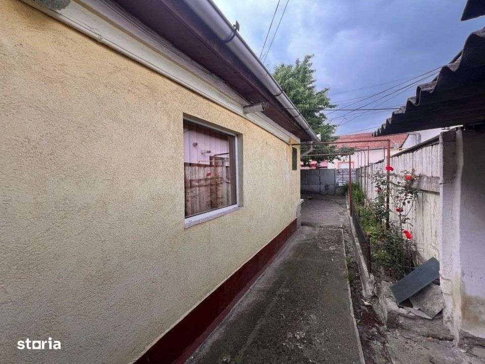 Casa de vanzaere in cartier Iris zona Auchan - Imagine principală: 5/5