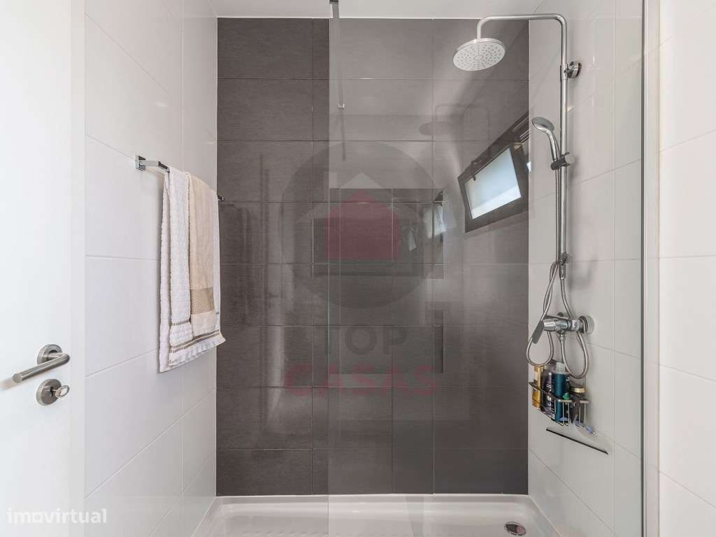 Moradia Contemporânea no Nadadouro com Piscina Aquecida, Bungalow I...-32