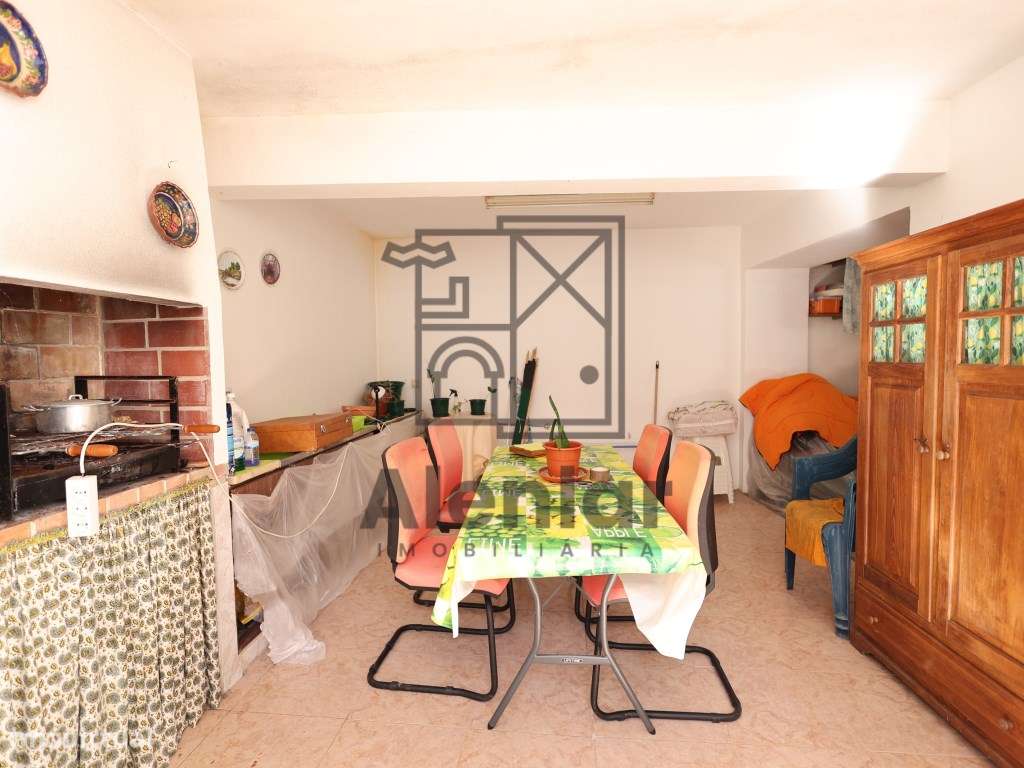 Moradia no Centro de Alenquer - Oportunidade-43