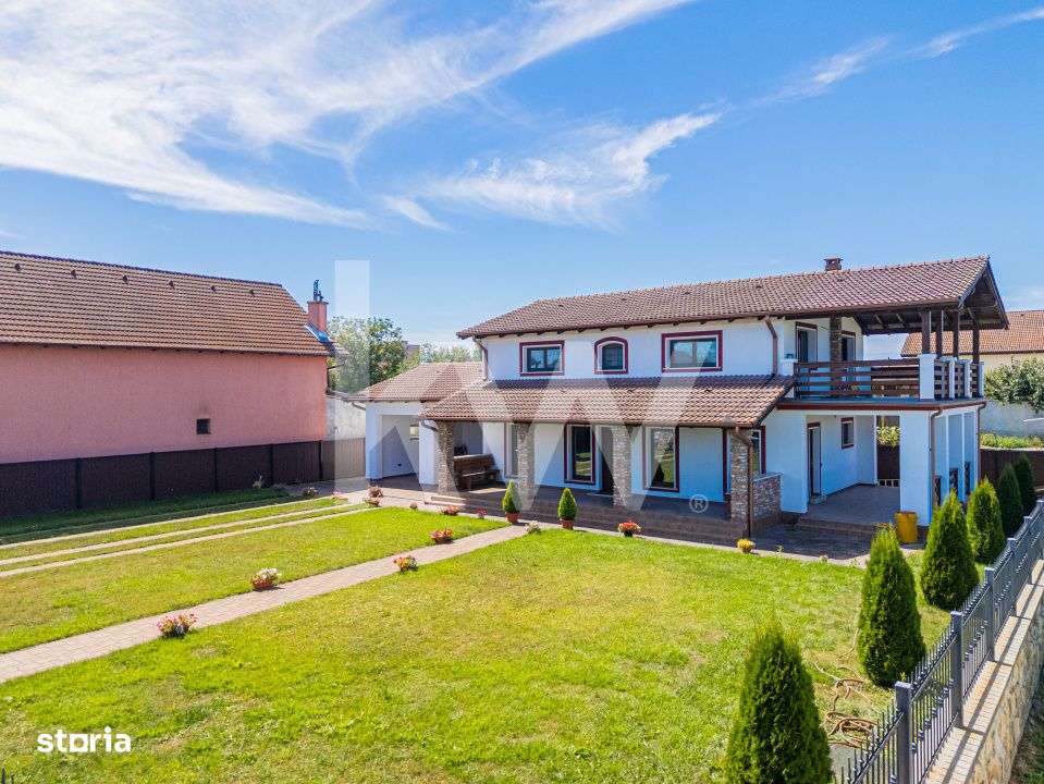 Casa deosebita in Fagaras, aproape de munti - Imagine principală: 3/16