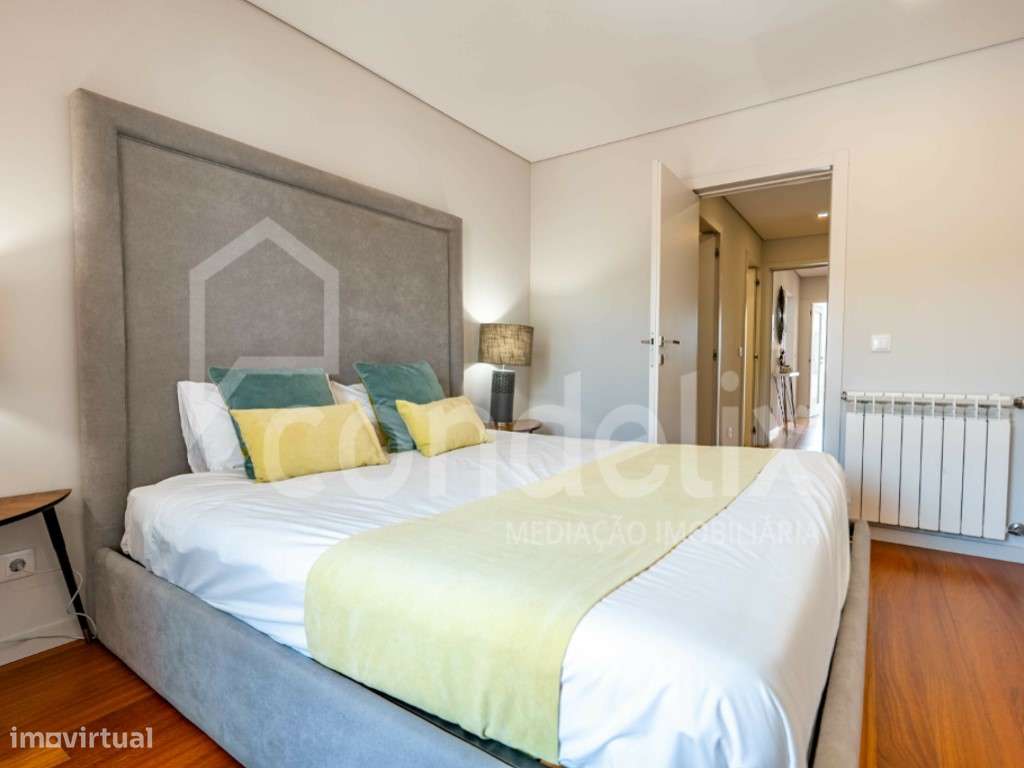 Apartamento T3 com vista rio, para venda no Freixo, Gondomar-23