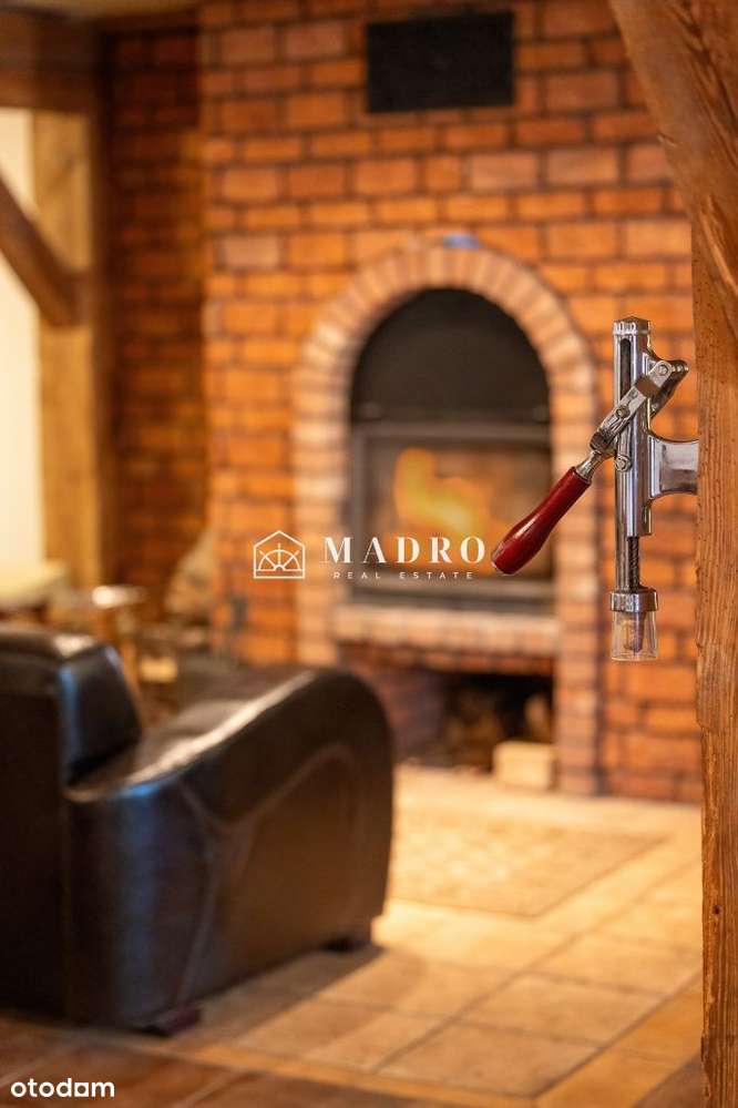 Dworek z prywatnym lasem, pomostem i stawem-12