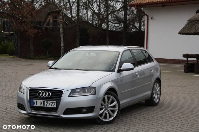 Audi A3 1.8 TFSI Attraction - 2