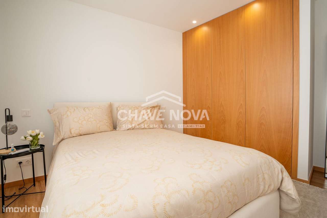 LA - Apartamento, para Venda V. N. Gaia, Mafamude e Vilar do Paraíso - Grande imagem: 4/14