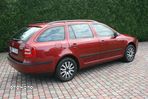 Skoda Octavia 1.6 Ambiente - 11