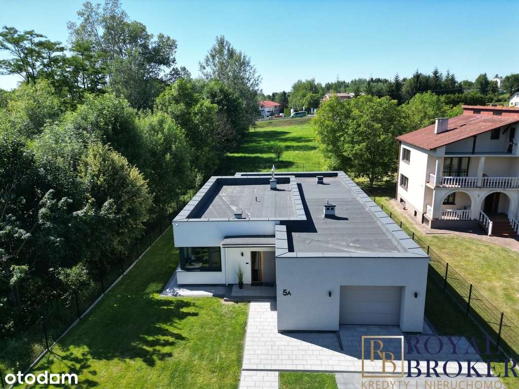 Dom parterowy 175 m2 w Boguchwale-0