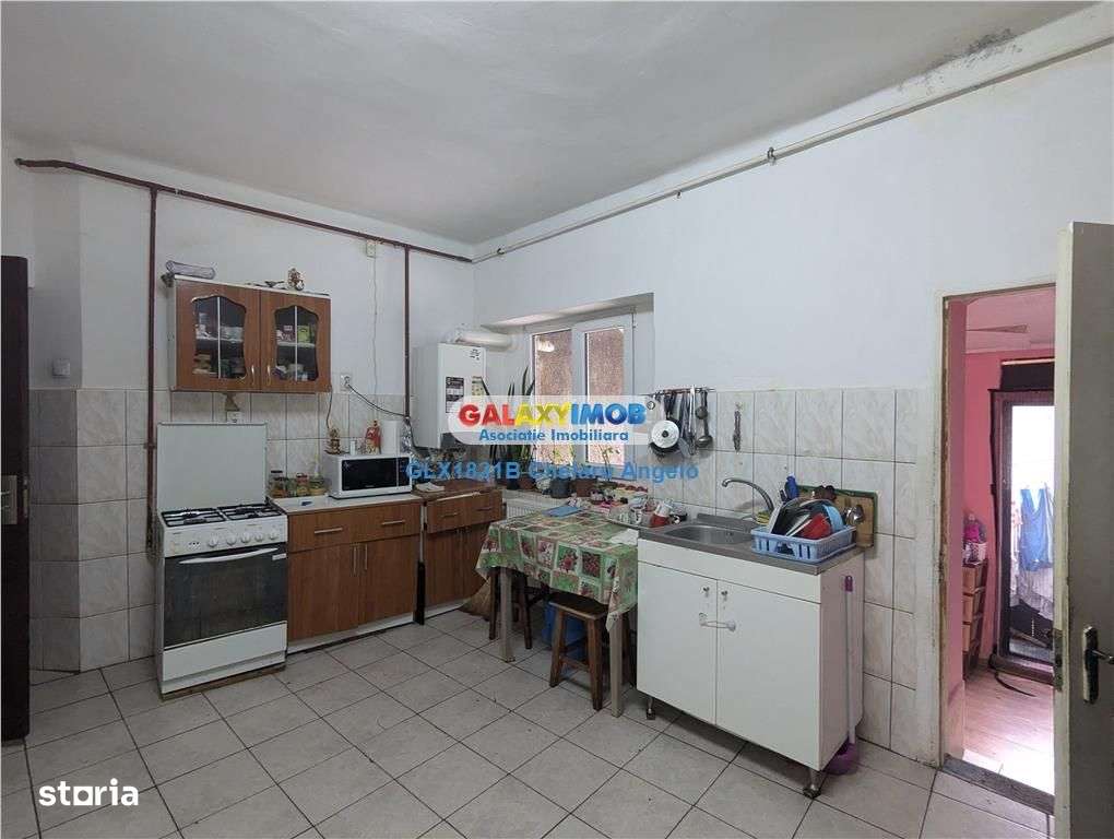 Calea Calarasilor,tot etaj 1\/ 1, suprafata 200 mp,garaj,curte - Imagine principală: 5/19