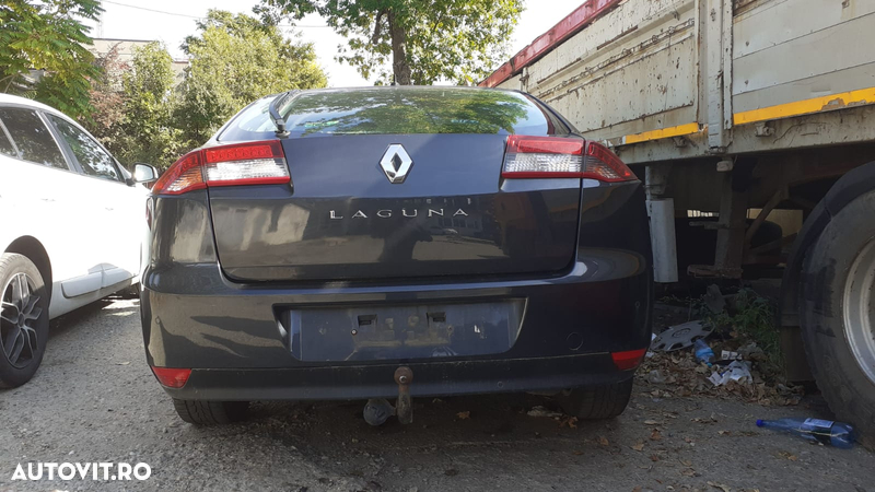 Broasca usa dreapta spate Renault Laguna 3 - 2