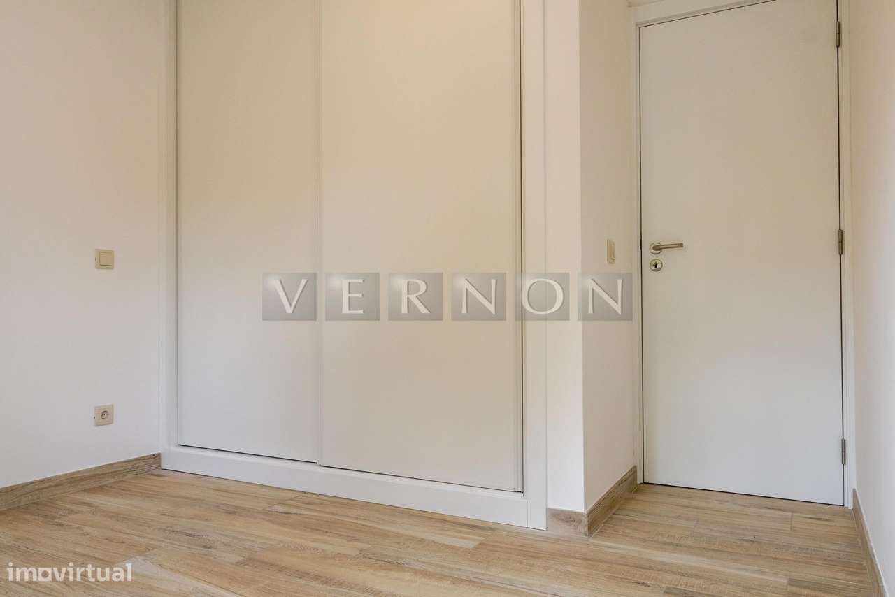 Apartamento T1 no R/Chão renovado no centro da cidade de Silves-9