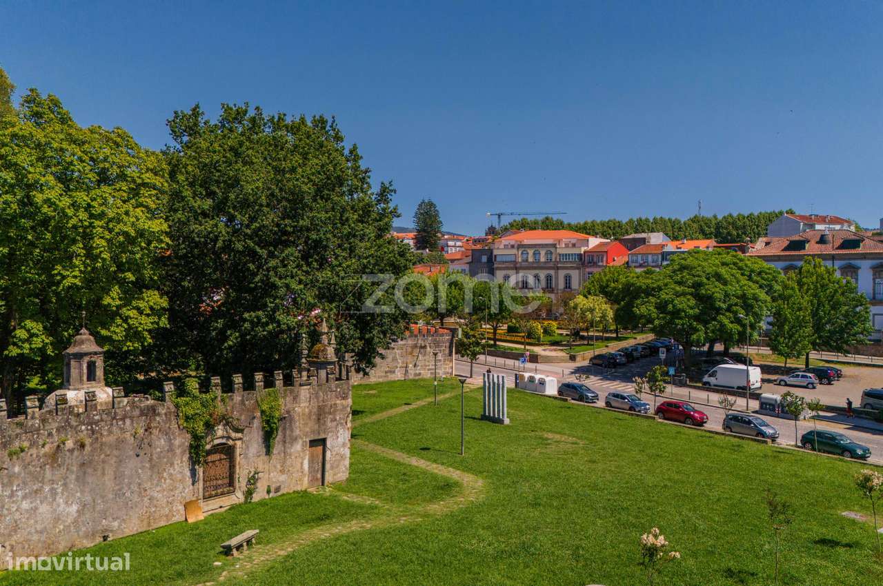 Apartamento T2+1 para Venda – Centro de Braga - Grande imagem: 1/34