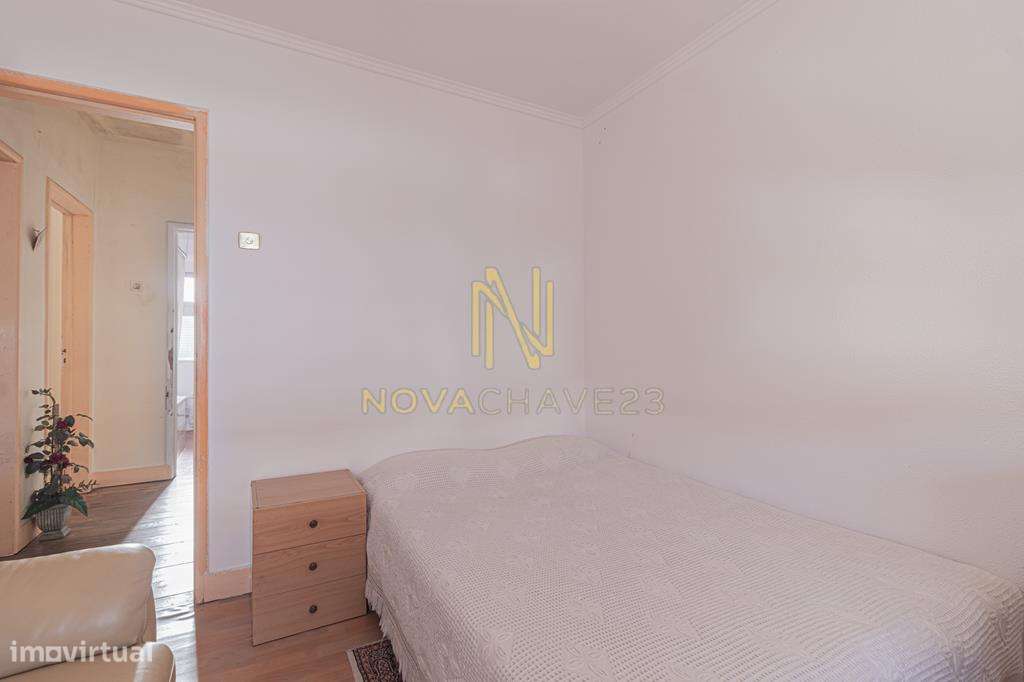 Prédio no Cacém | 509 m² de Terreno | Rendimento Imediato-25