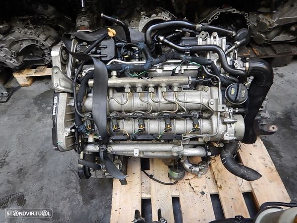 Motor ALFA ROMEO 156 2.4 JTD 175 CV - 841G000 - 1