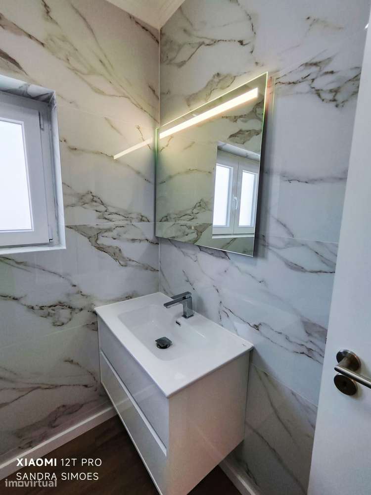 Moradia Independente V3/4 c/ Piscina de Água Salgada  Qtª de Valadares-40