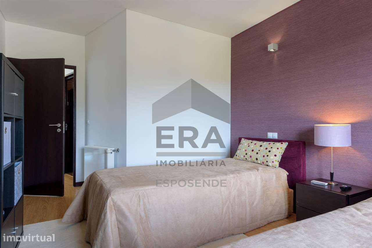 Moradia Isolada T3, Vila Cova-16