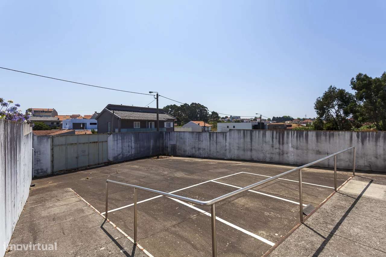 Espaço versátil para loja, armazenagem e escritórios em Perafita - Grande imagem: 4/28