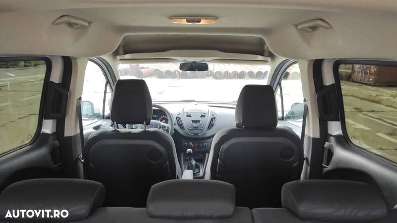 Ford Tourneo Courier 1.5 TDCi Trend - 9