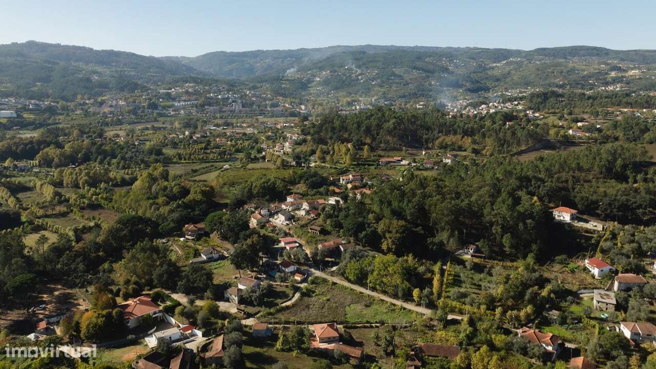 Terreno Urbano à Venda em Celorico de Basto - Grande imagem: 5/15