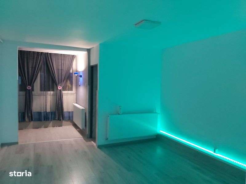 Garsoniera Etajul 3 - Imagine principală: 5/8