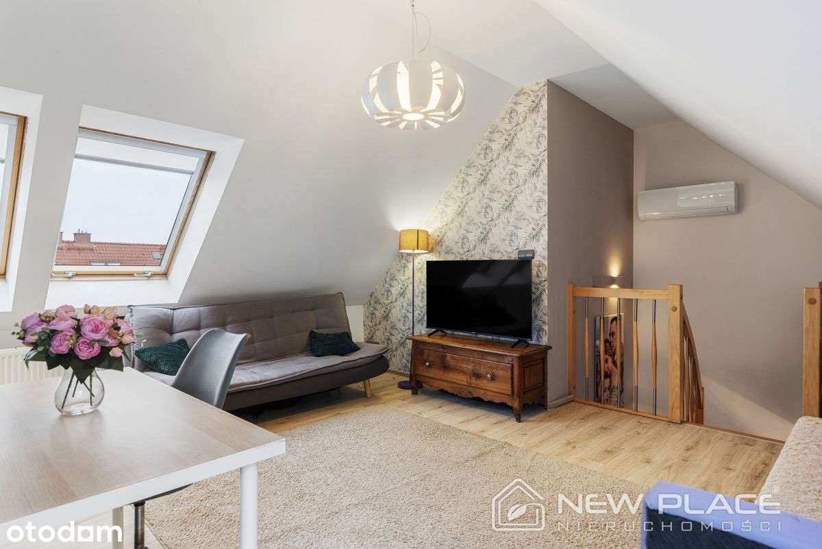 Dwupoziomowy 3 pokojowy apartament z klimatyzacją-12