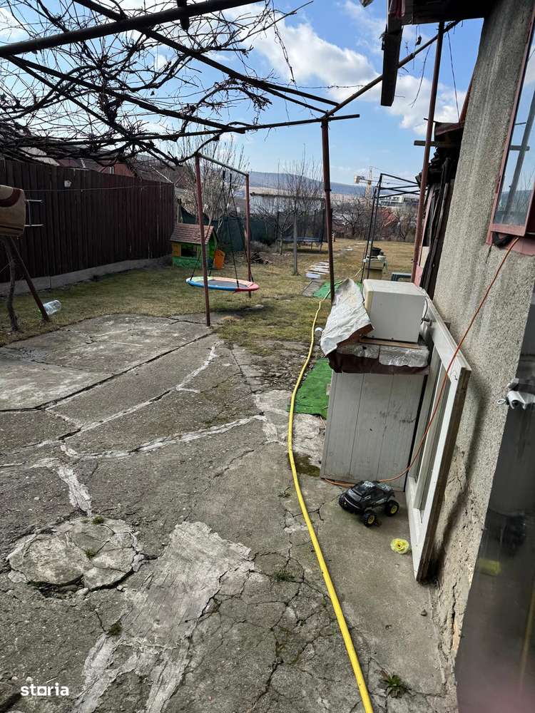 Casa 3 camere disponibil la ofertare-8