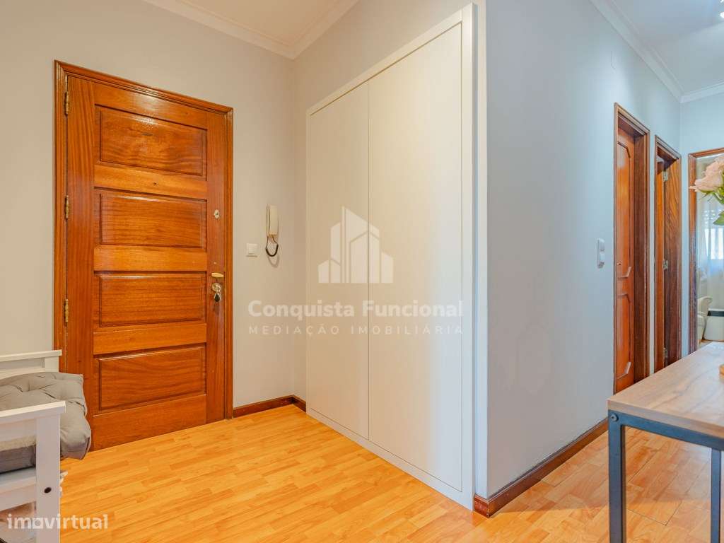 Apartamento T3 situado na zona de Mafamude-22